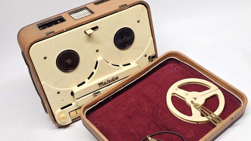 (Na chodzie) Pierwszy polski magnetofon szpulowy lampowy melodia PRL