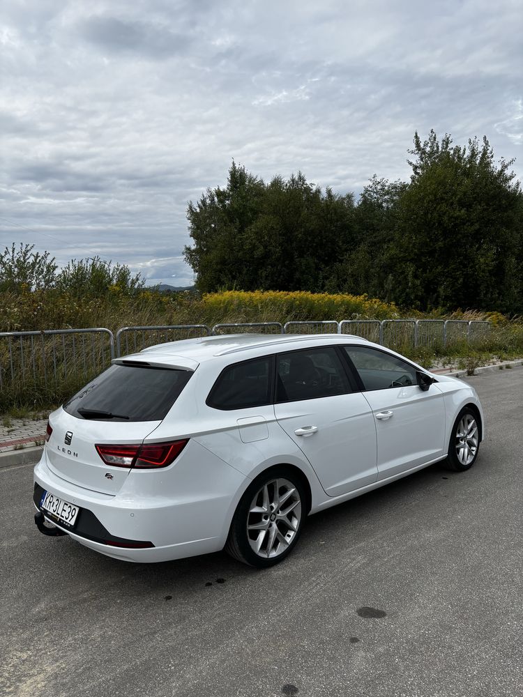 SEAT Leon 3 FR ST 5F 2014 2.0 TDI Manual