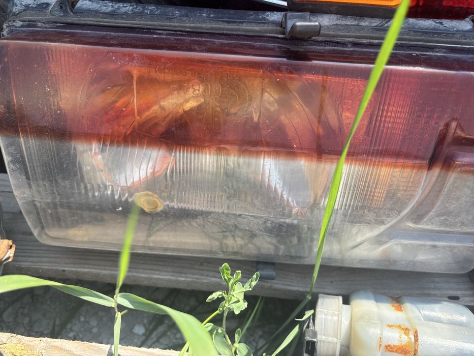 Фары ВАЗ 2104 хорошие