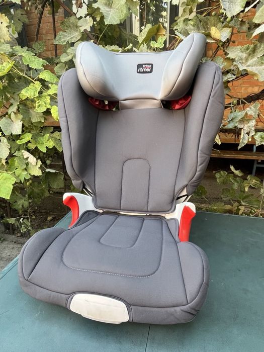 Автокрісло Britax Romer KIDFIX XP