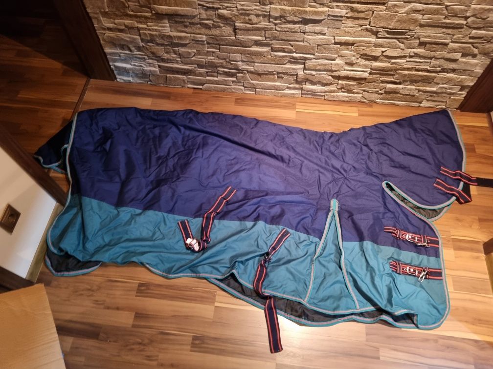 Derka z kapturem 400g 145 cm hkm