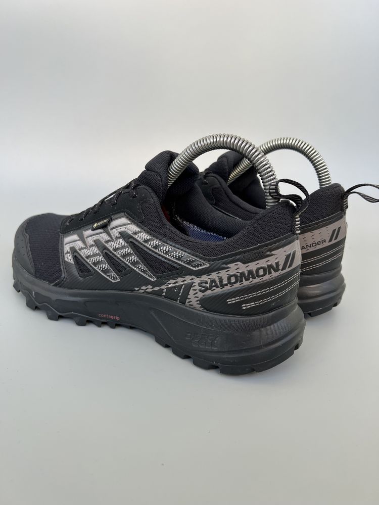 Оригінальні кросівки  SALOMON WANDER gore-tex 40р.25.5см.