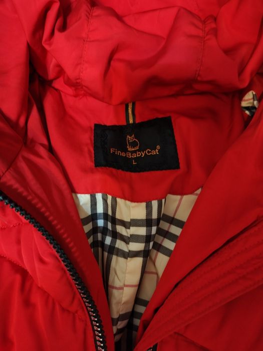 Красный женский пуховик, ботинки в подарок