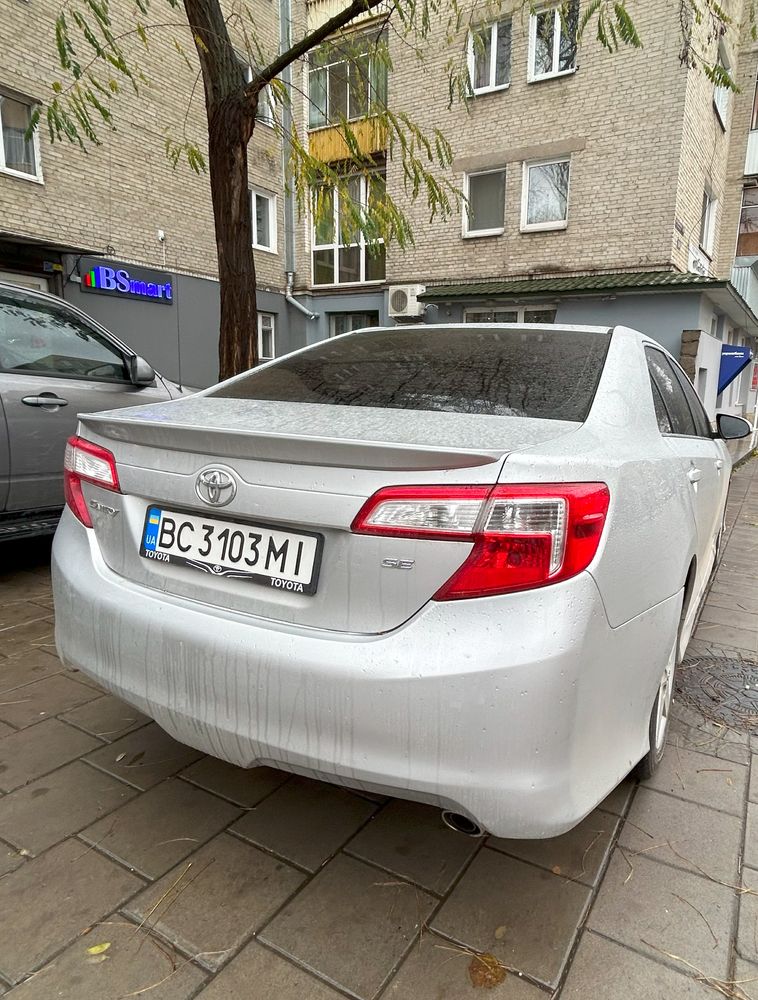 Toyota Camry SE 2013р