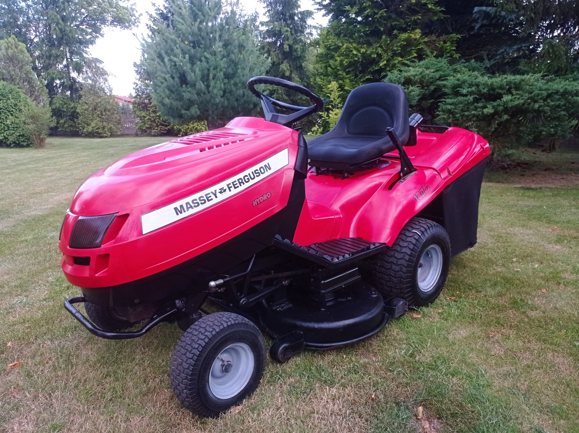 Kosiarka Traktorek MASSEY FERGUSON