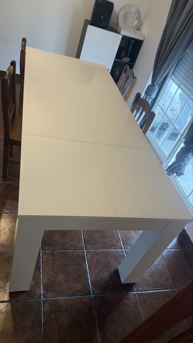 Mesa de sala de 160x90 e abre para 220cm