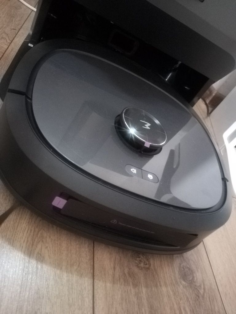 Robot sprzątający eureka J20