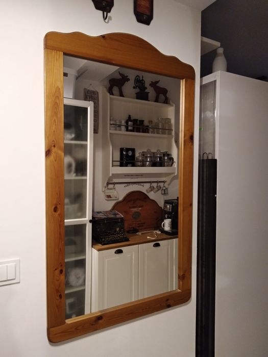 Lustro w drewniane sosnowe