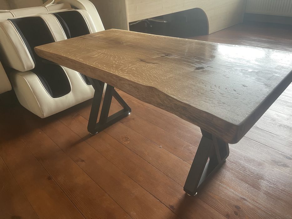 Дубовий стіл з цілого спила (слаб)