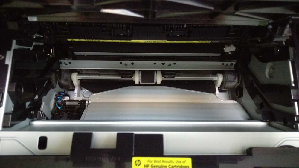 Лазерний БФП HP LJ M125a з картриджем, лотками і кабелями !