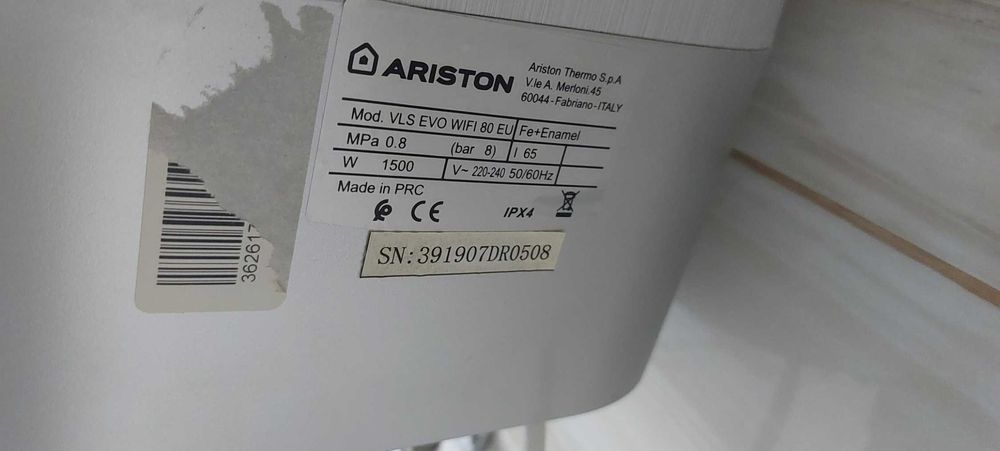 Sprzedam bojler Ariston Vls evo wifi 80 eu
