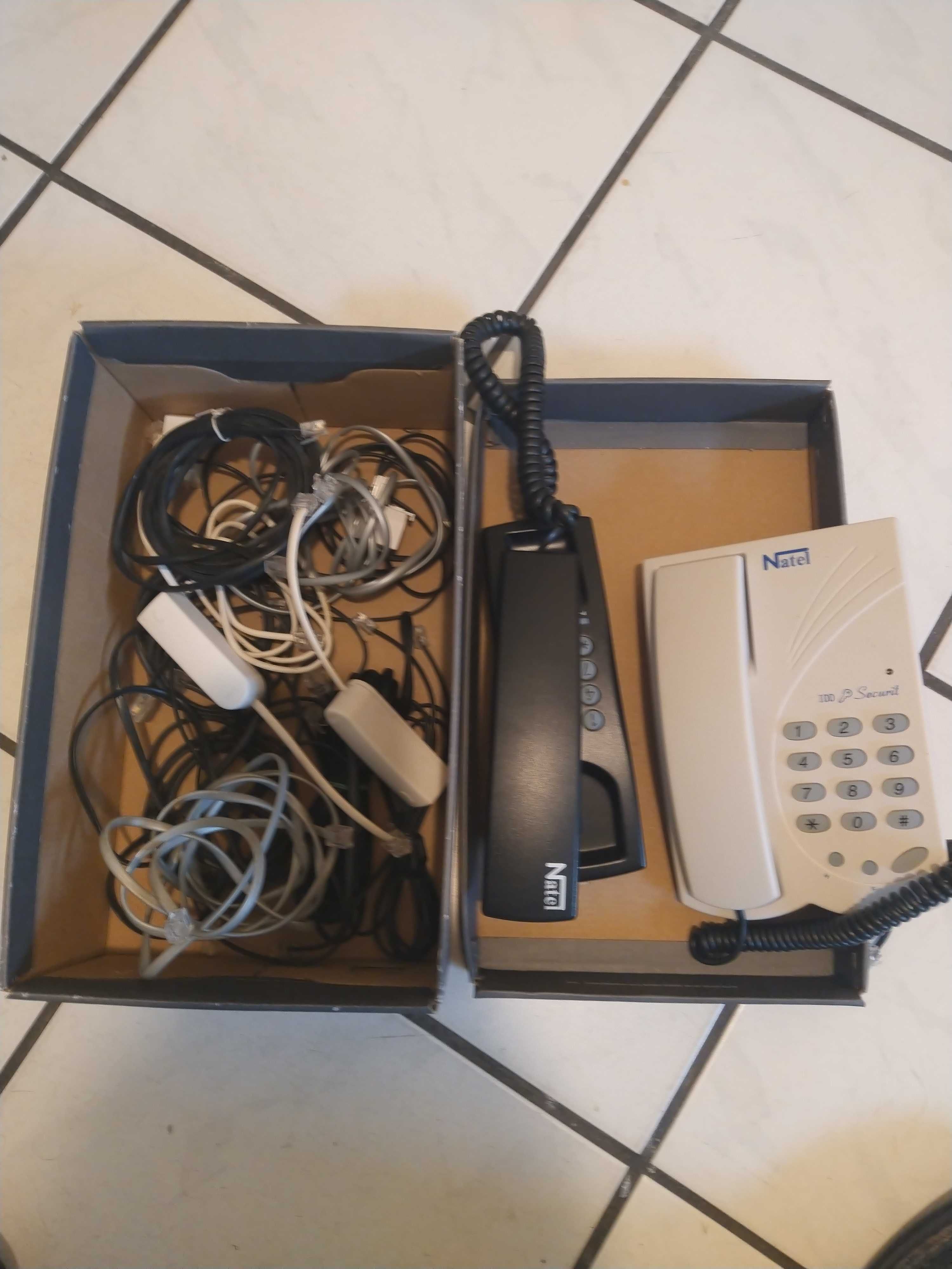 Aparaty telefoniczne stacjonarne