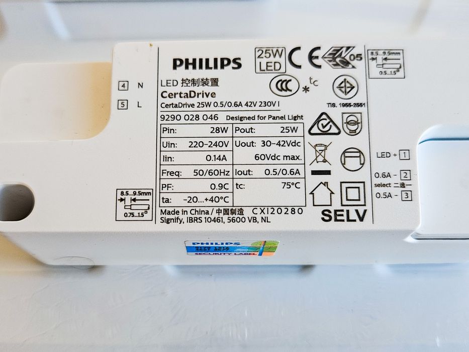 2x Painel LED CCT 24W 60×30cm com driver Philips Certadrive — NOVOS