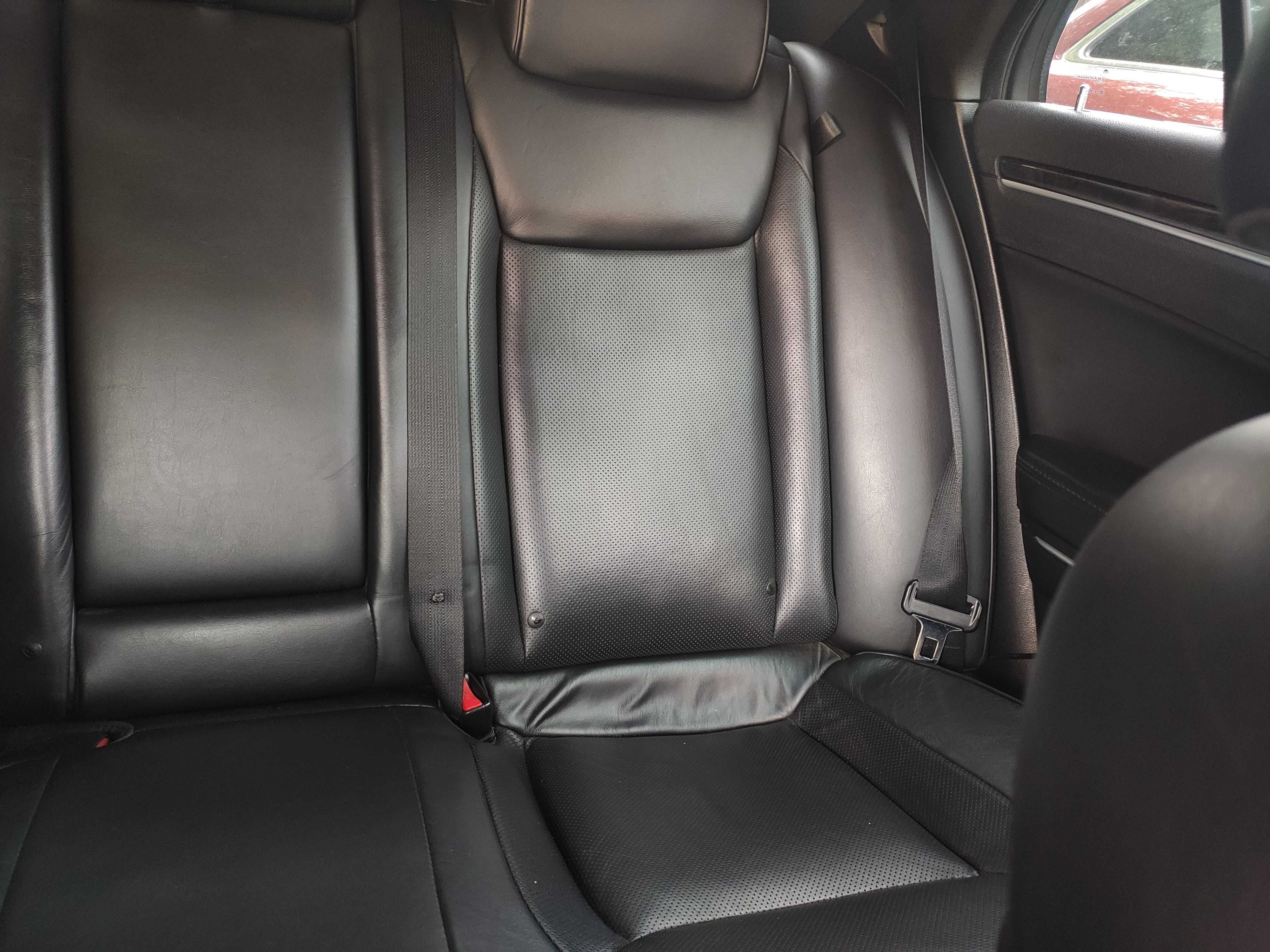 Chrysler 300C 2012 Diesel 3.0