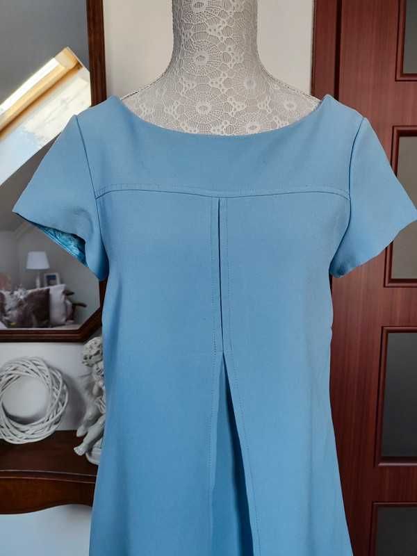 Sukienka trapezowa Basic błękitna niebieska XS 34 Closet ZIP zamek
