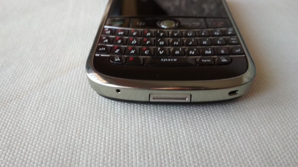 USADO - BlackBerry 9900 BOLD - Para Peças