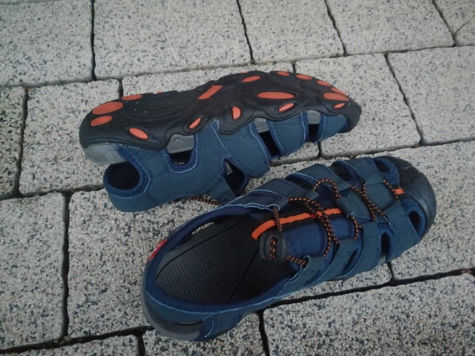 Sandały 4F. Rozmiar 40. Jak nowe!