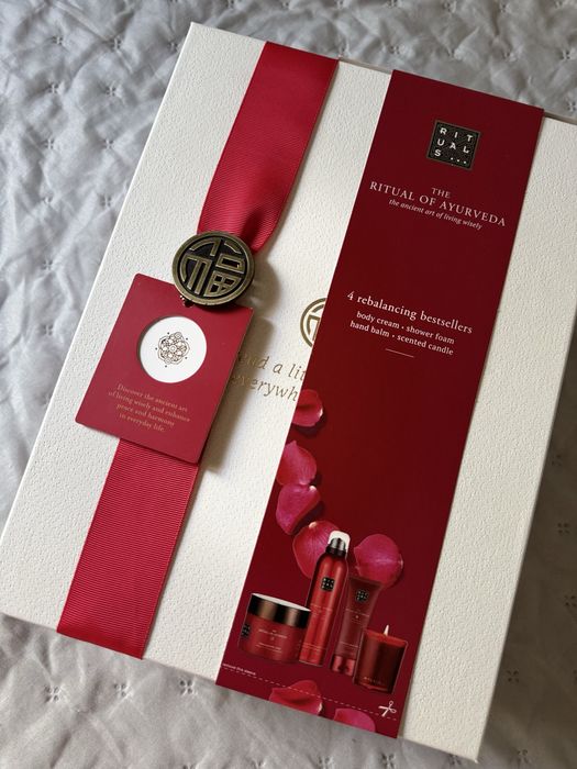 Акційні набори L Sakura Ayurveda Rituals