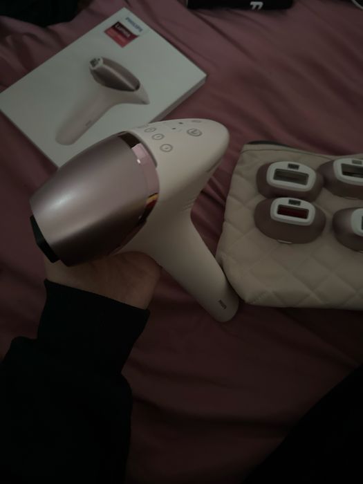 Фотоепілятор Lumea від Philips