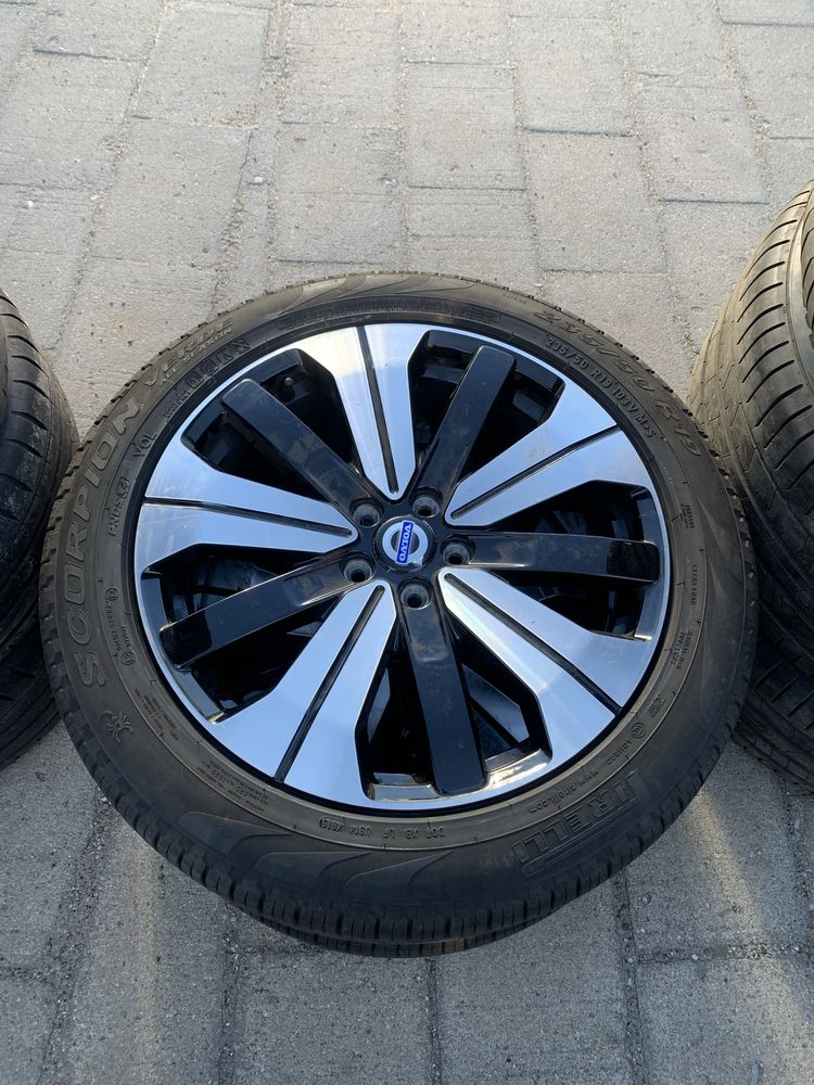 Felgi koła volvo xc 40 60 19 tki pirelli wielosezon