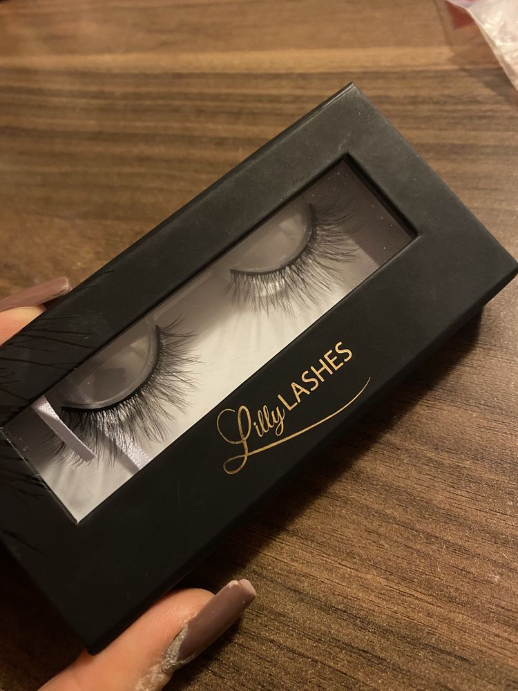 Rzęsy lilly lashes