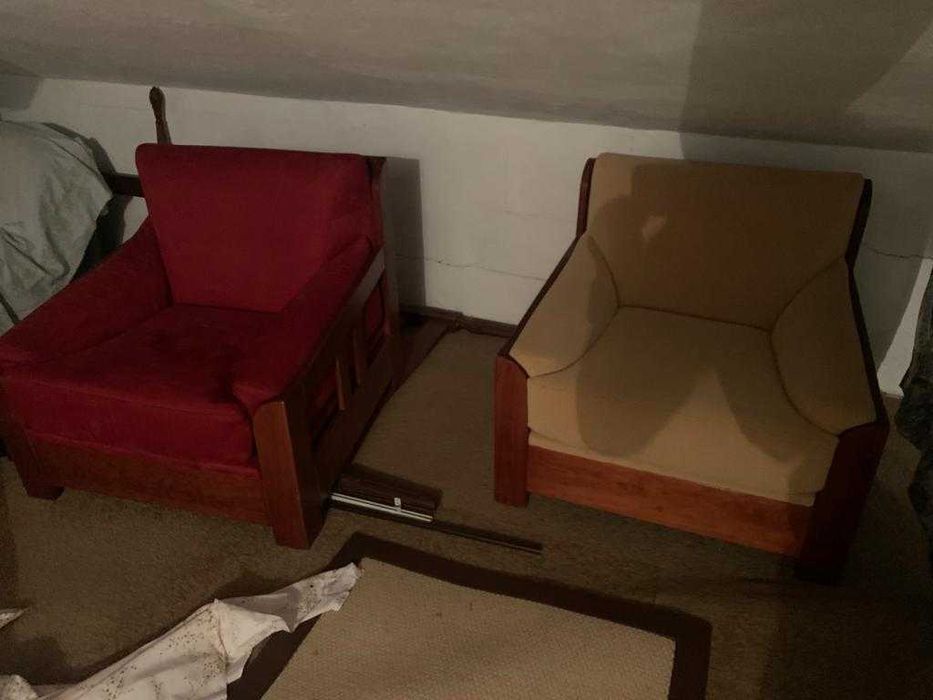 Cadeirões Saint Claire