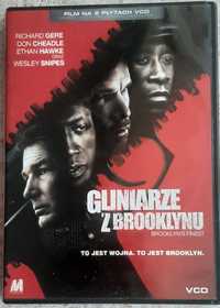 Film na 2 VCD Gliniarze z Brooklynu Gere Snipes