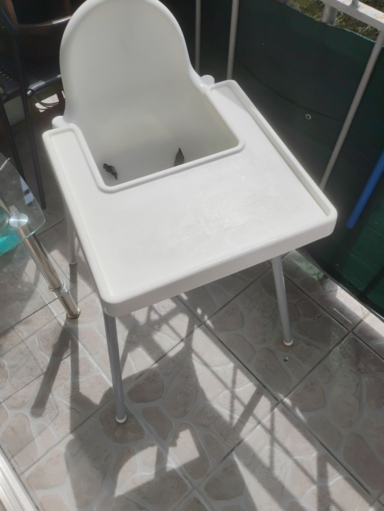 Krzesło do karmienia Ikea białe
