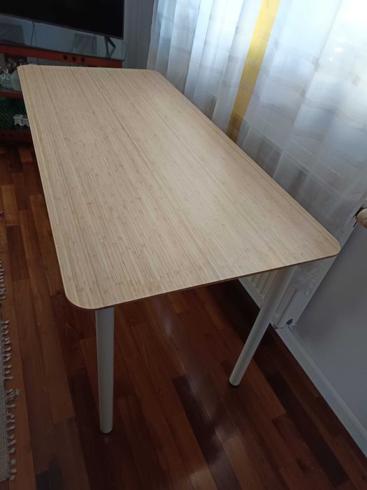 Biurko IKEA  z bambusowym blatem jak nowe