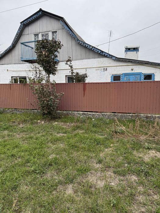 Житловий будинок неподалік Умані