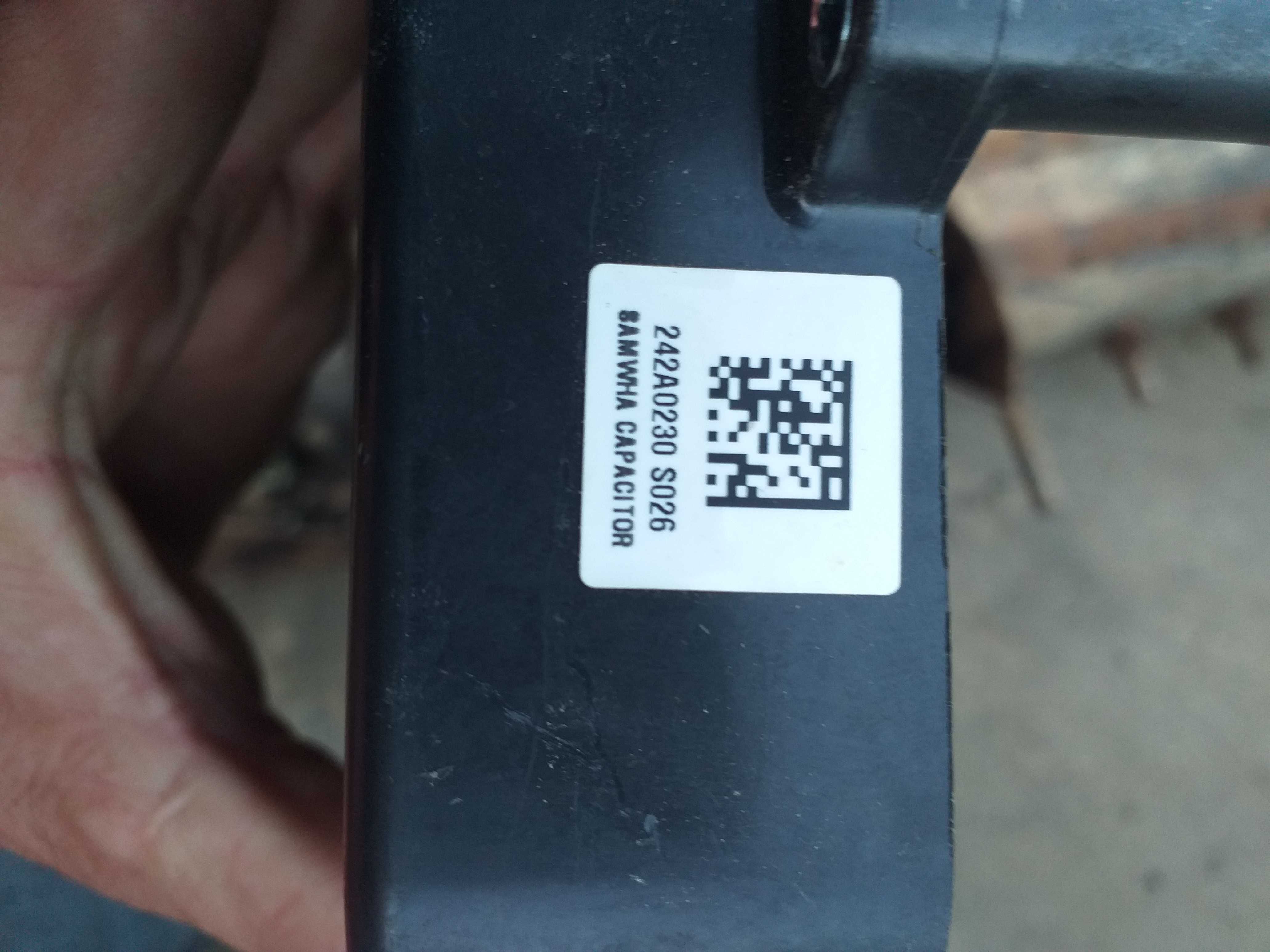 Condensadores 600v 700 farards Vdc