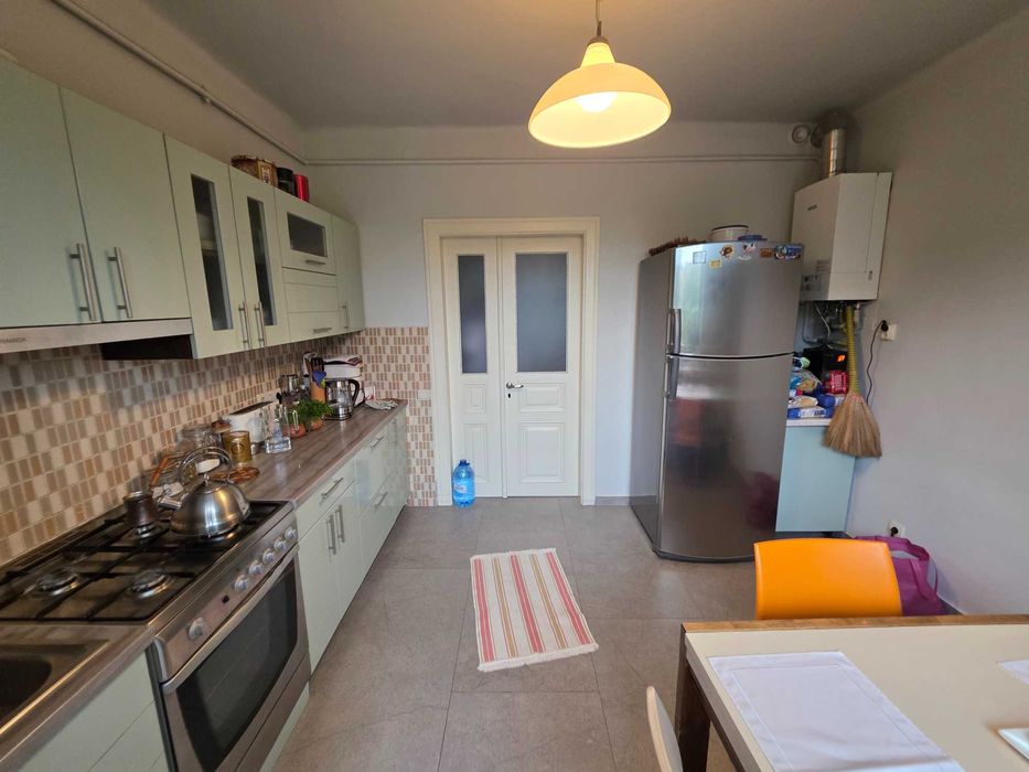 Особняк Городок в.Мазепи знаходиться в гарному з багатою зеленню місці