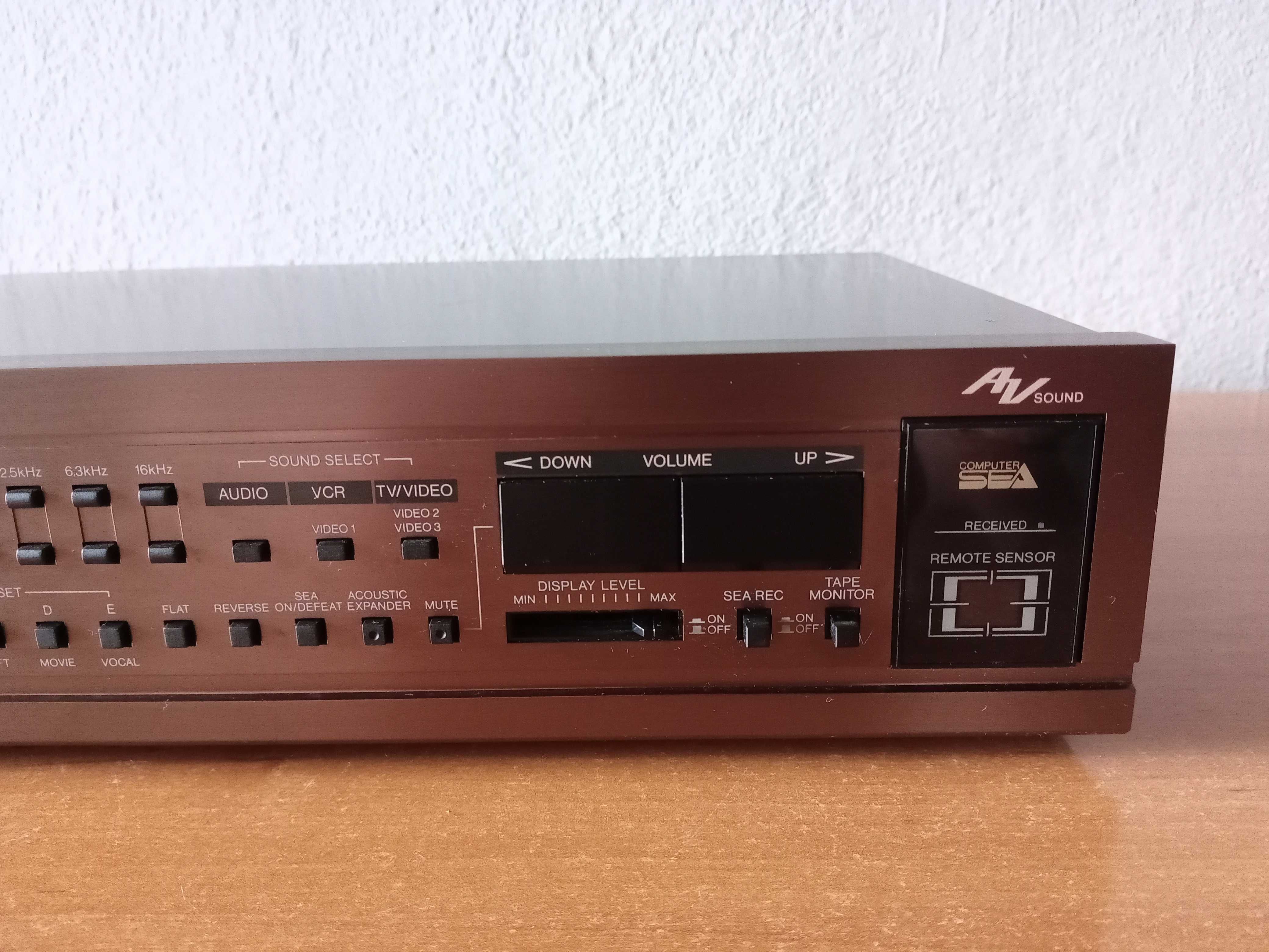 JVC SEA-RM20 korektor graficzny equalizer z przełącznikiem źródła