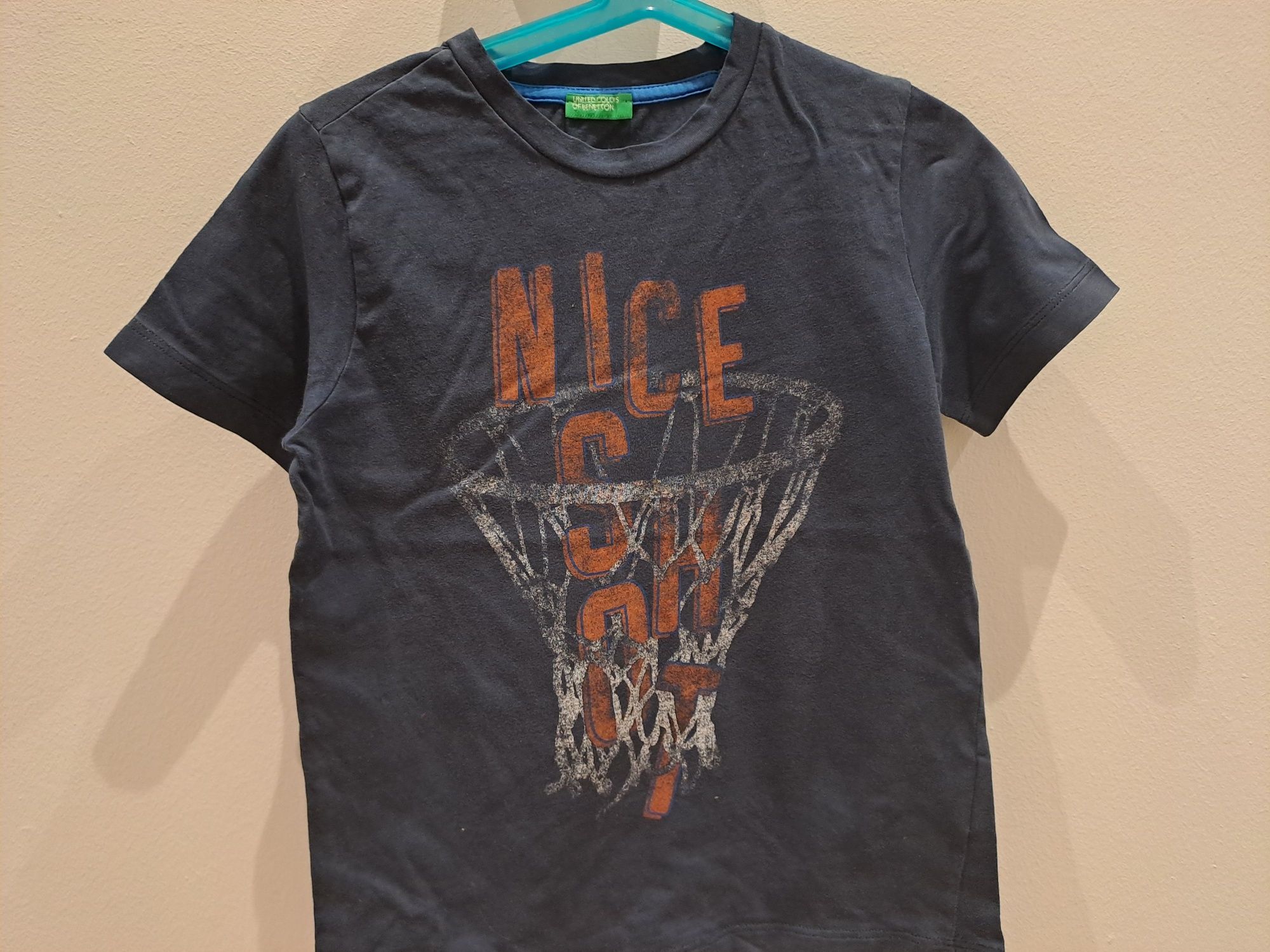 T-shirt Benetton basquetebol