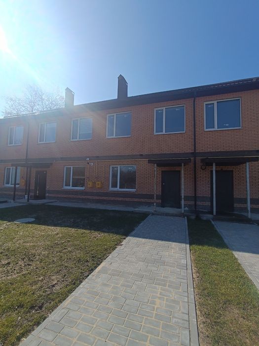 Таунхаус в мальовничому місці