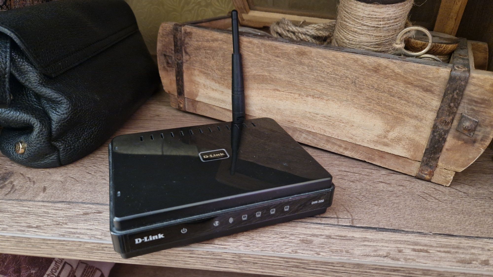 Роутер D-Link DIR-300