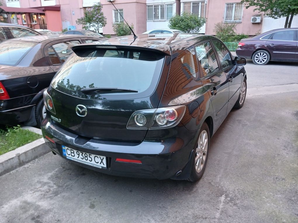 Mazda 3 Офіційна