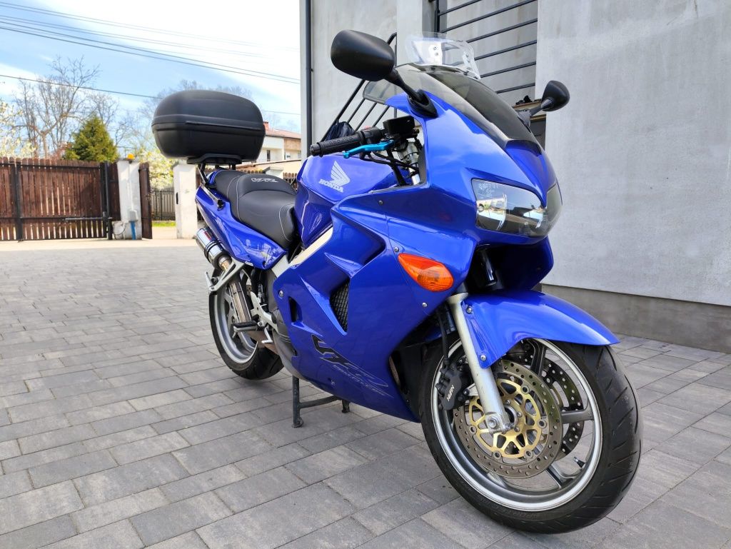 Honda VFR 800 fi dual cbs