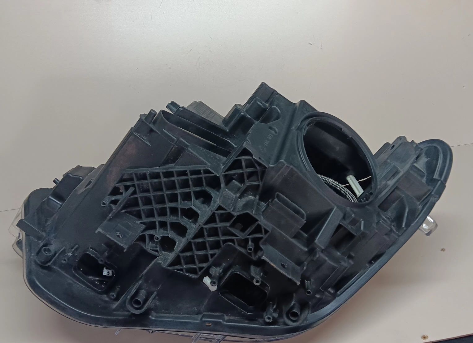 Lampa przód prawa bmw f20 f21 xenon skretny