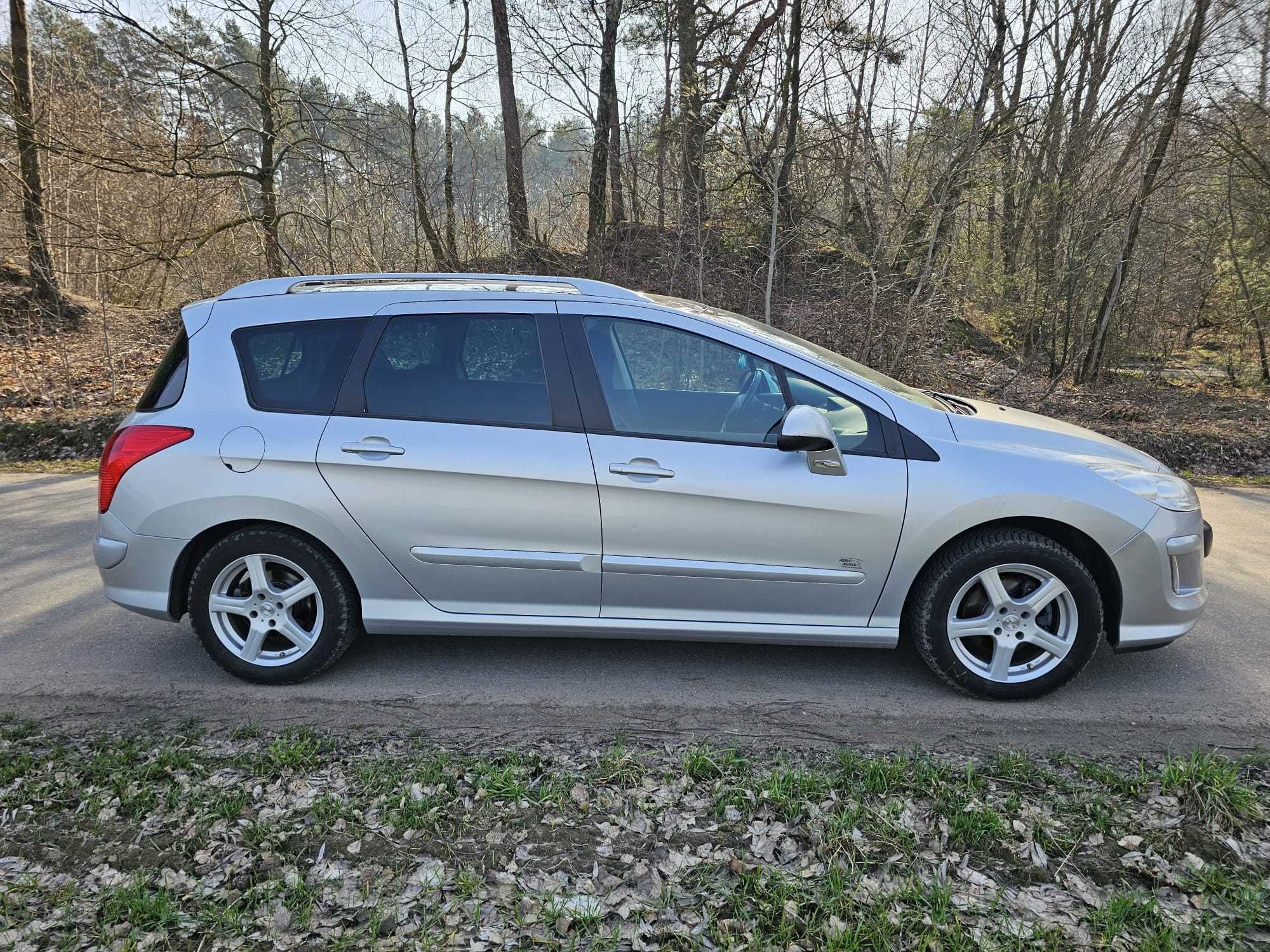 Bardzo ładny Peugeot 308 SW