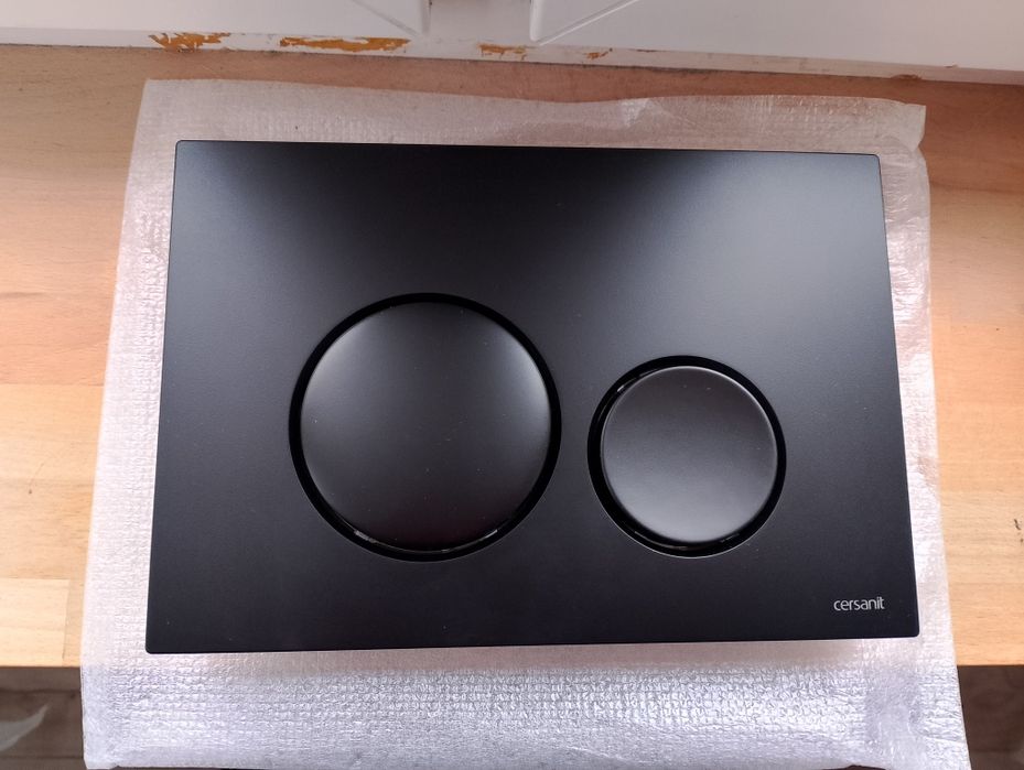 Przycisk czarny Cersanit Luna