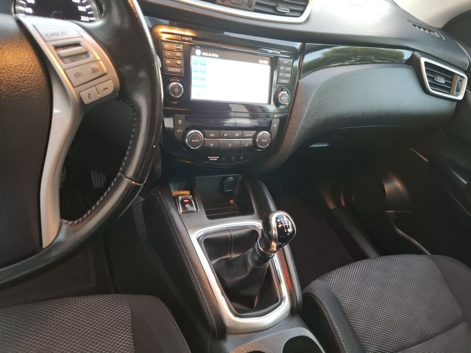Nissan qashqai 1.5 dci connect  153mil kms