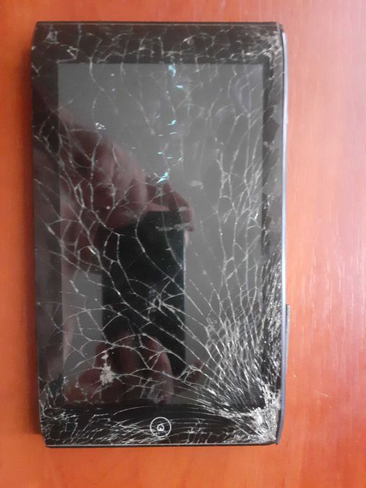 Продам планшет Aser