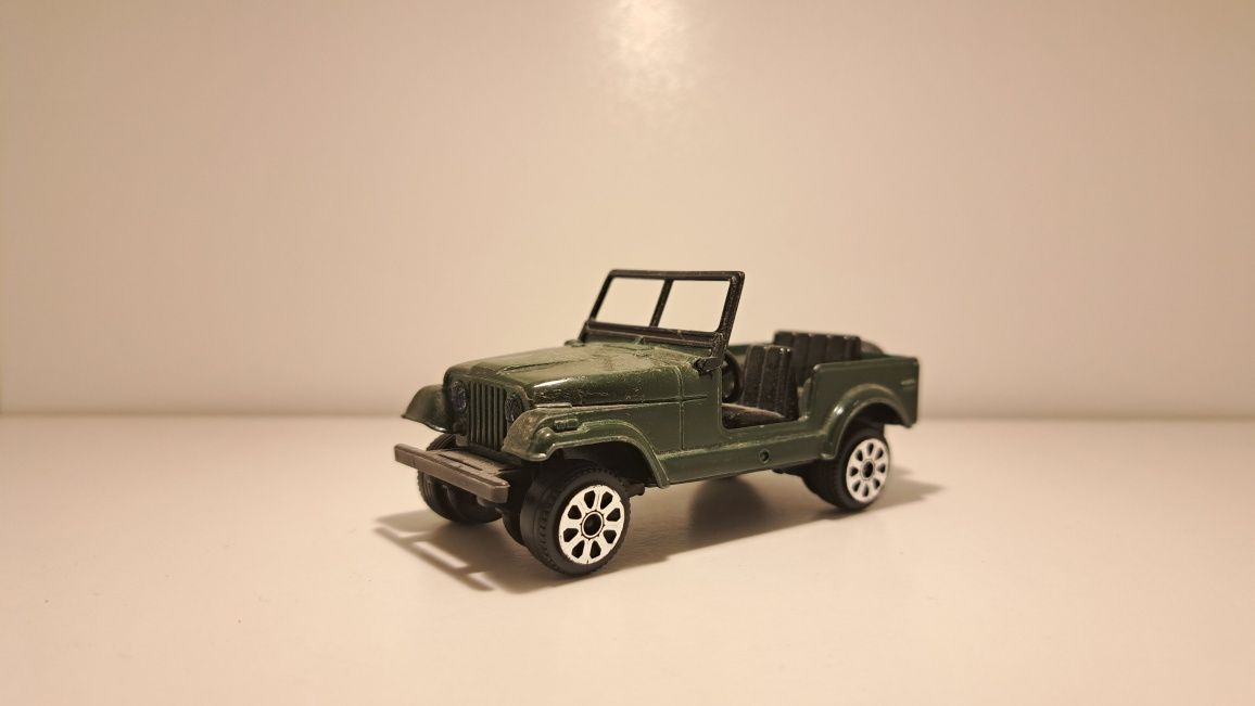 Jeep CJ-7 Bburago Burago 1/43