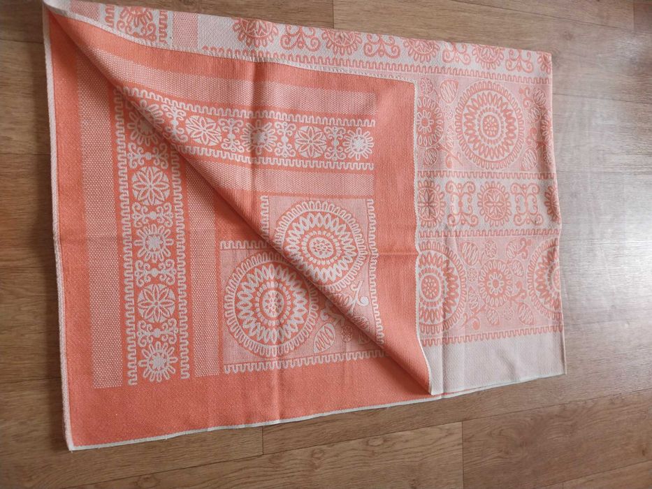 Марселевое жаккардовое покрывало, капа.