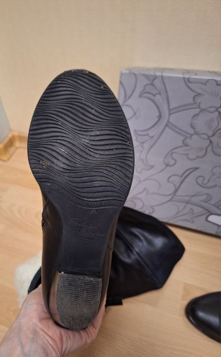 Жіночі,  зимові чоботи.