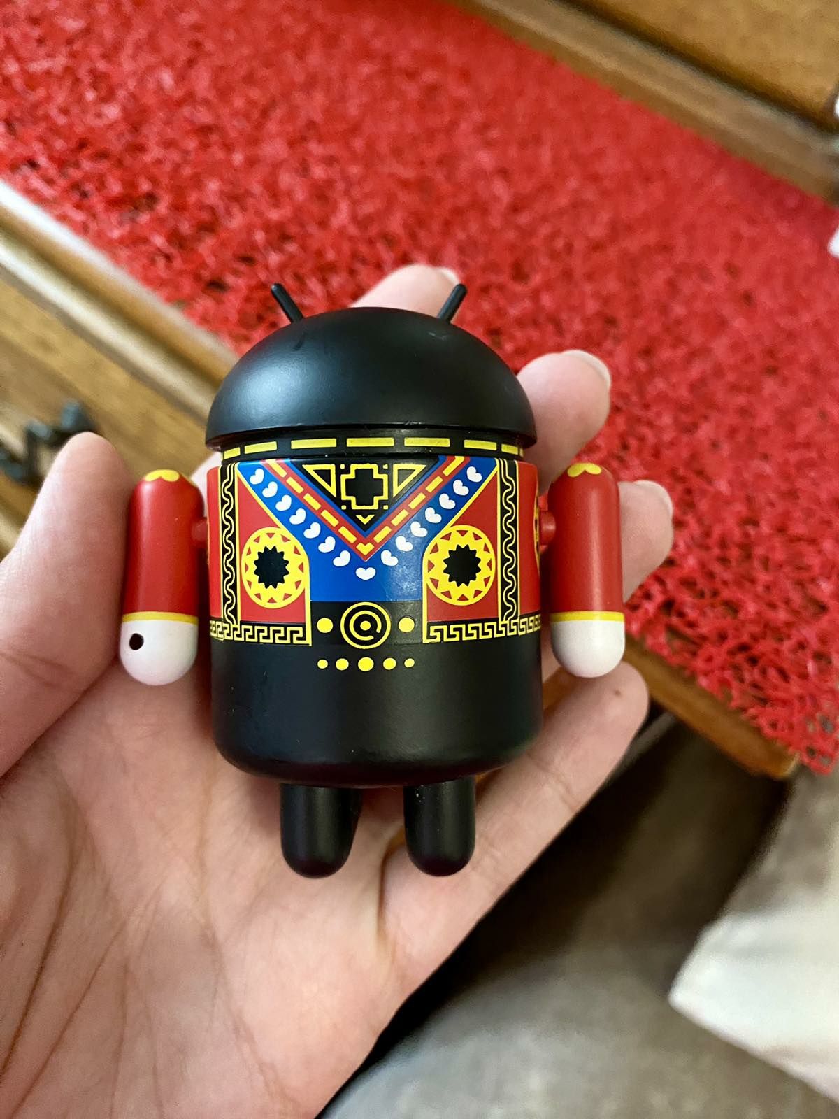 Коллекционная мини фигурка, статуэтка Android Red Mutuka, Igor Ventura