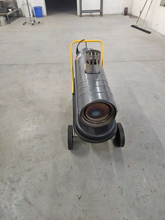 Nagrzewnica Wentylator Olejowo Spalinowy Z Kominem 40k PM-NAG-40SKN