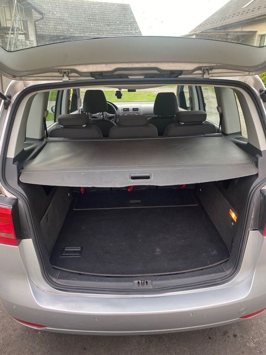 Volkswagen Touran VW touran 1.6 bluemotion