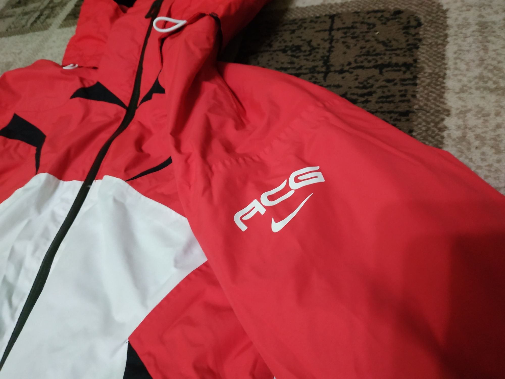 Куртка лижна женская Nike ACG S  оригінал